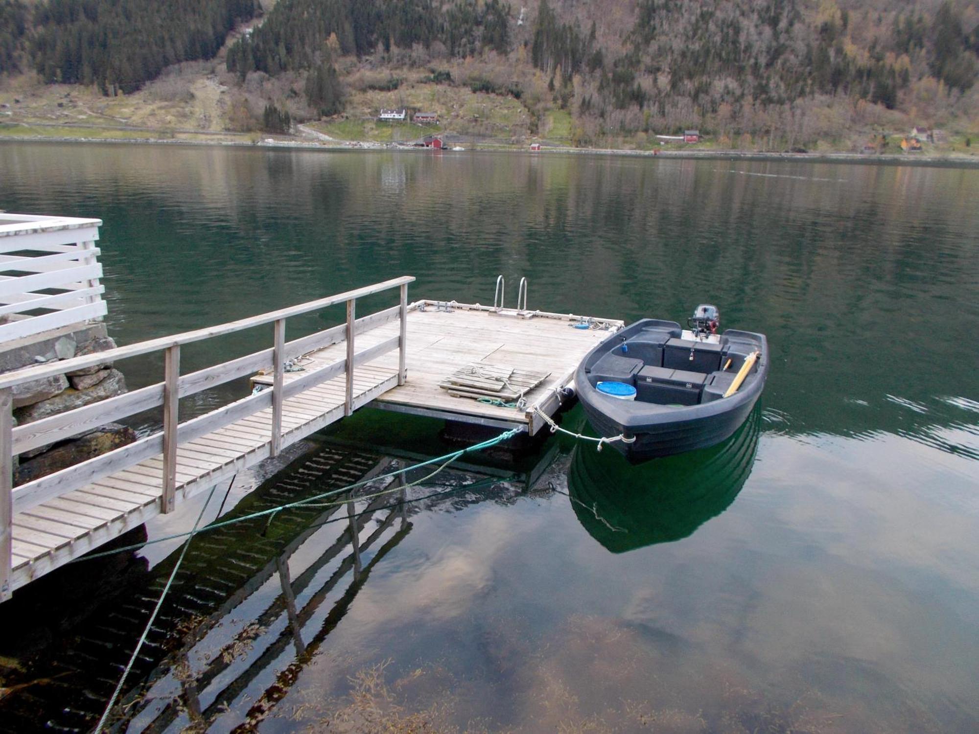 Der Fjordtraum In Balestrand Direkt Am Wasser Buitenkant foto