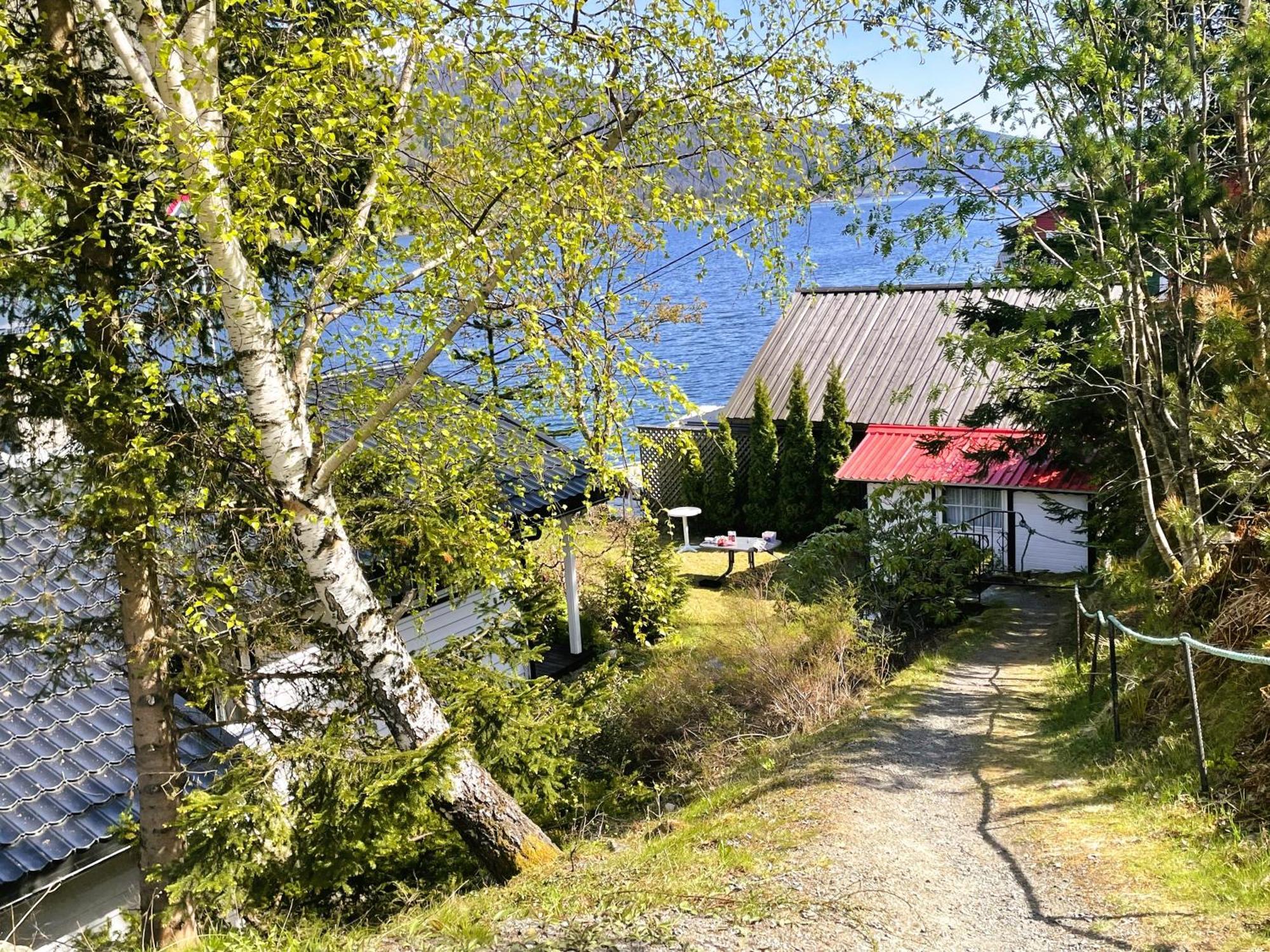 Der Fjordtraum In Balestrand Direkt Am Wasser Buitenkant foto