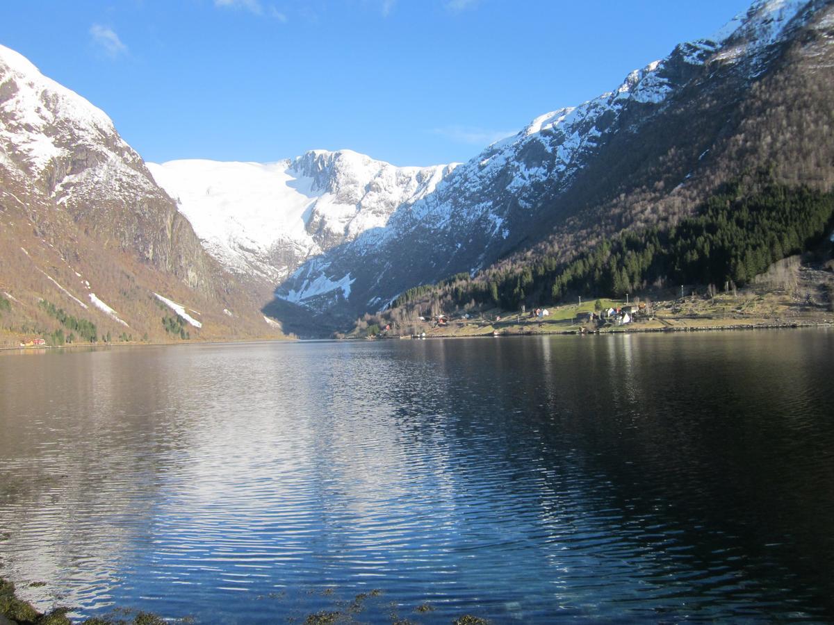 Der Fjordtraum In Balestrand Direkt Am Wasser Buitenkant foto
