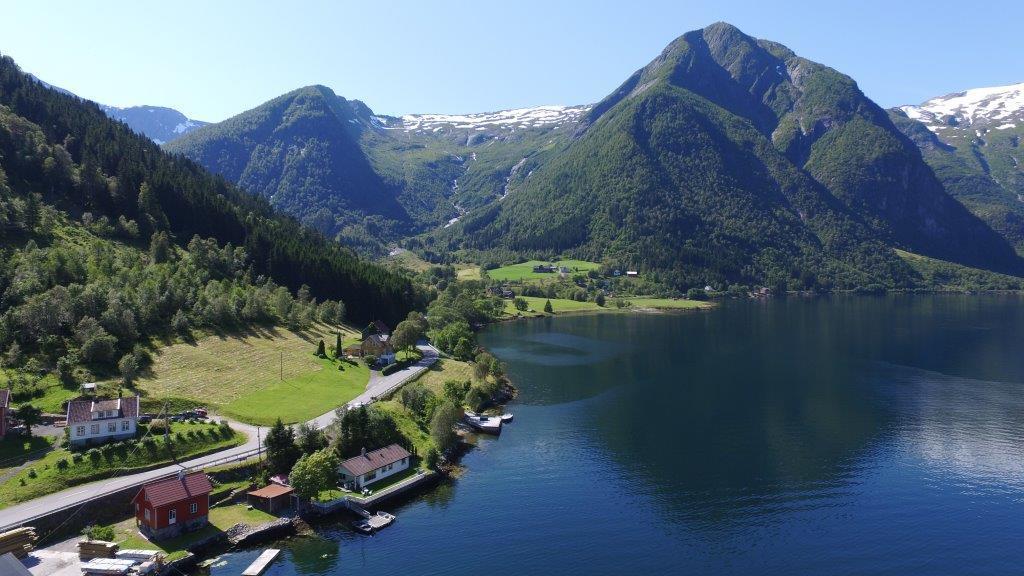Der Fjordtraum In Balestrand Direkt Am Wasser Buitenkant foto